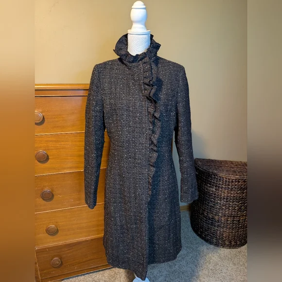 DKNY Women’s Sz 12 Ruffled Black & White Tweed Wool Blend Lined Coat DKNY Coat - Picture 4 of 13